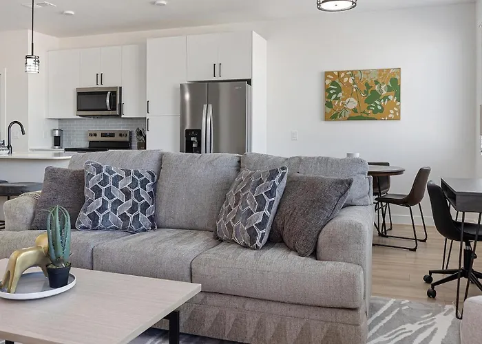 Landing Stylish 2Bd Gym Pool